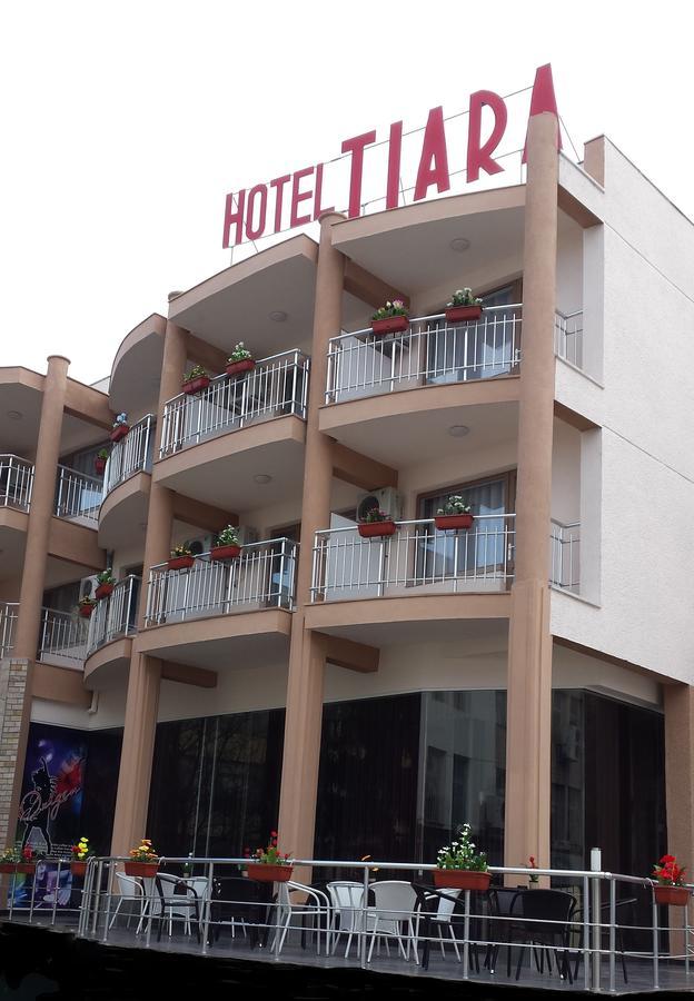 דובריץ Tiara Hotel מראה חיצוני תמונה